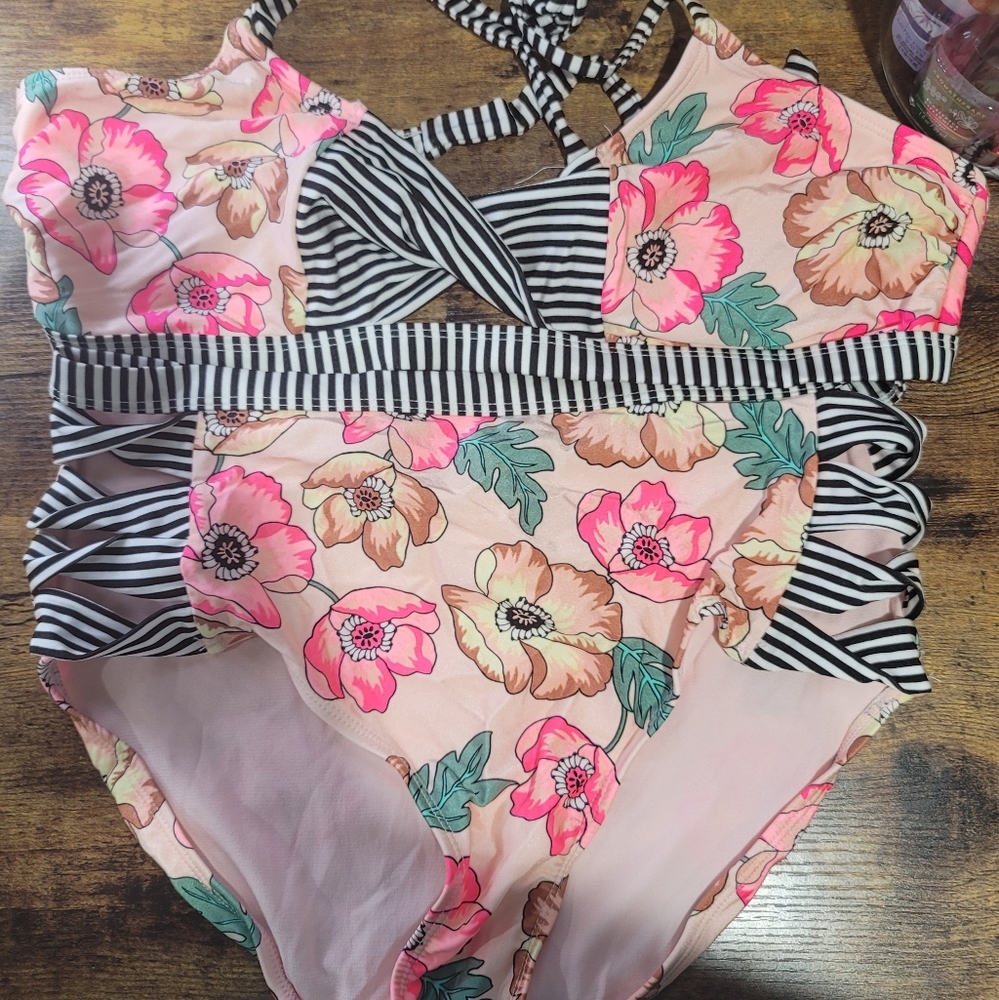 No Boundaries High Waisted Bikini Set